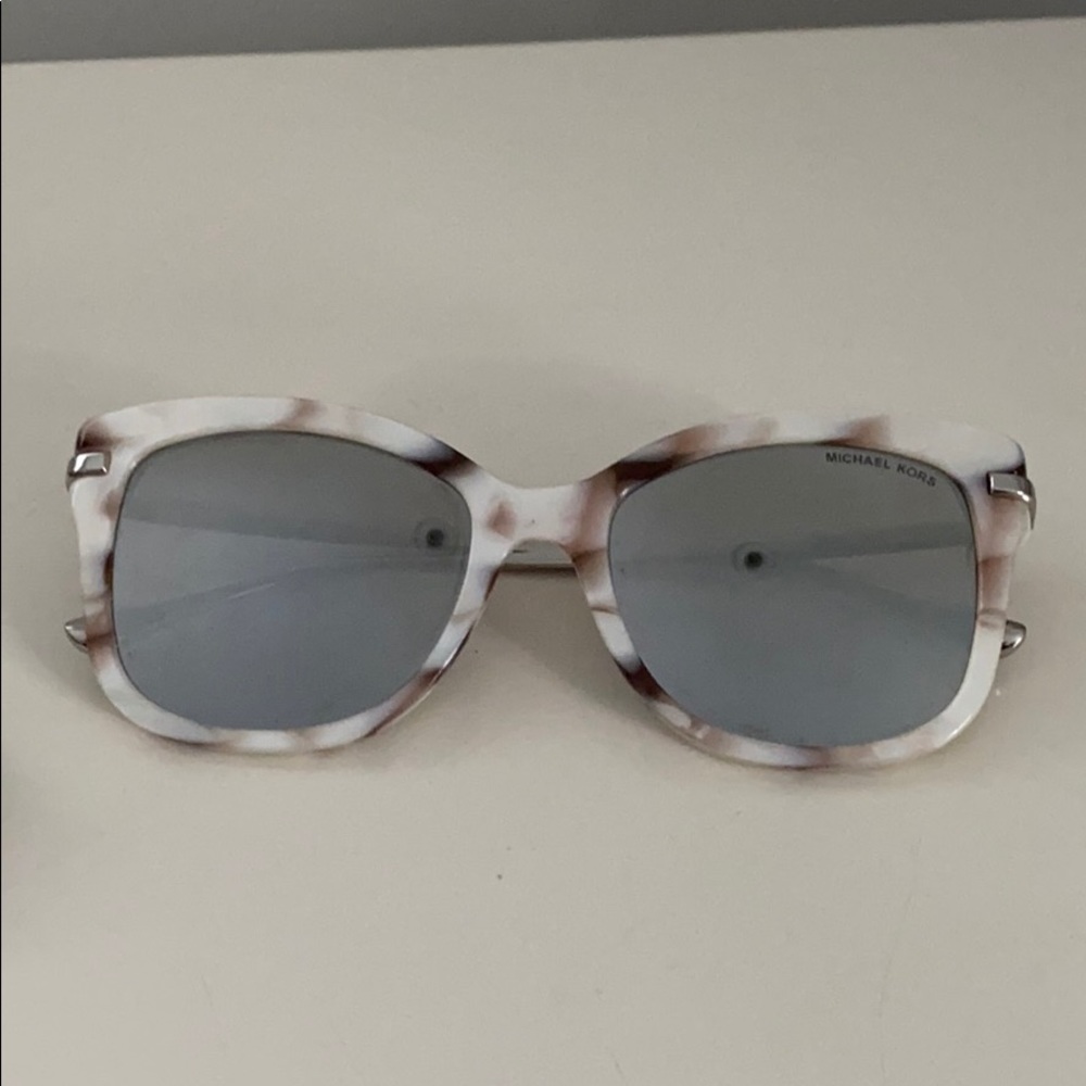 Micheal Kors cat-eye white tortoise sunglasses